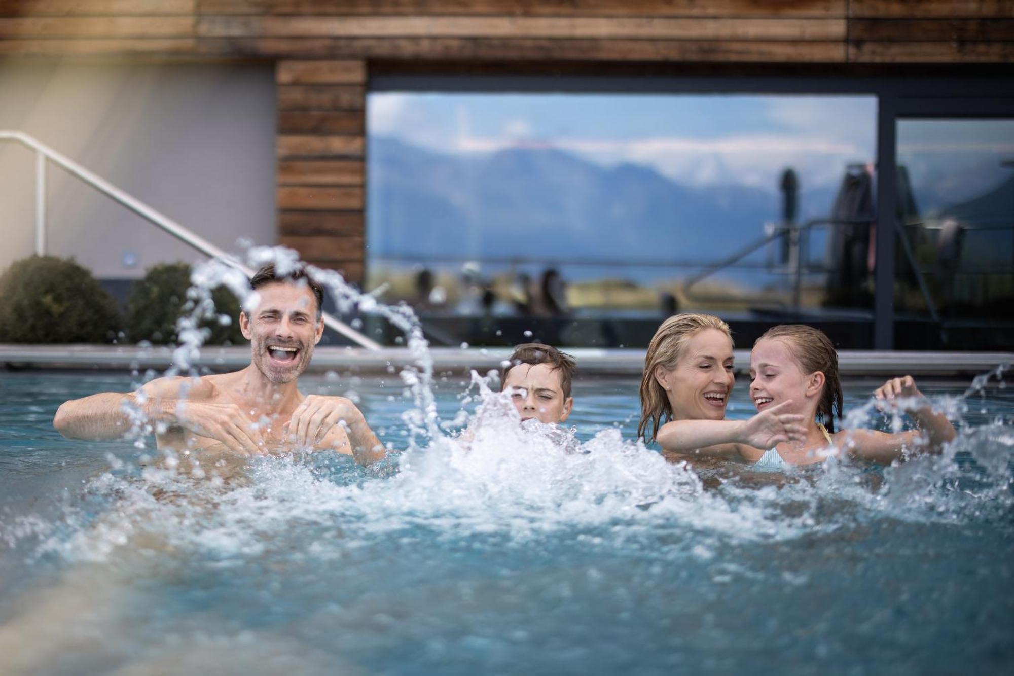 Das Gerstl Family Retreat Резия Екстериор снимка